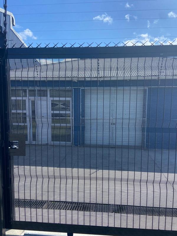 To Let commercial Property for Rent in Sidwell Eastern Cape